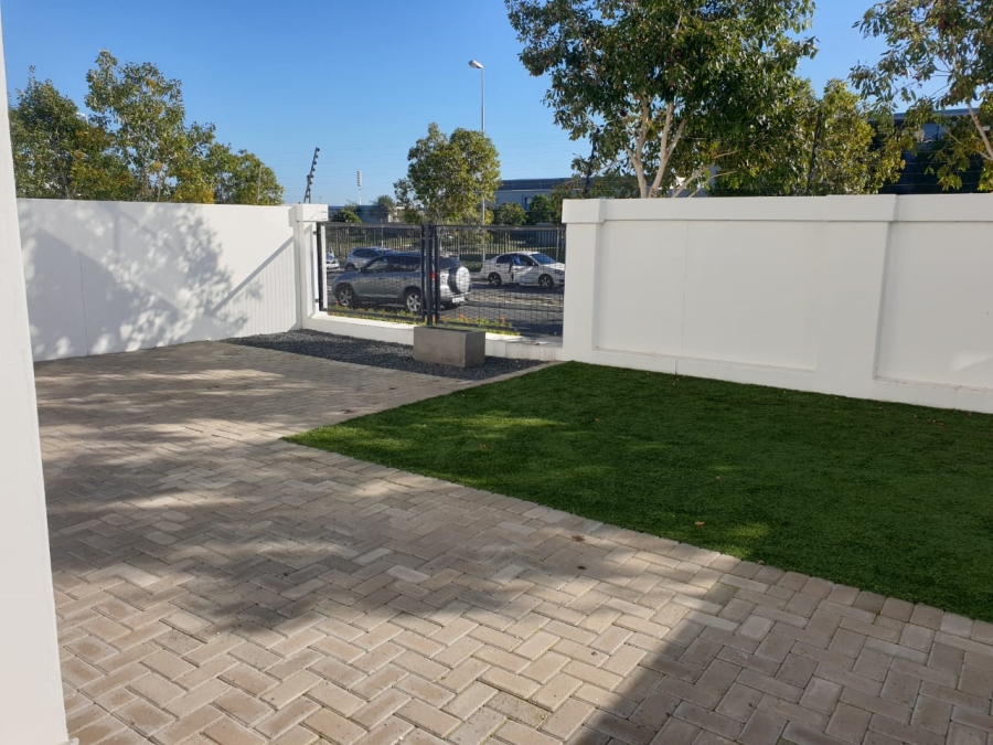 To Let 3 Bedroom Property for Rent in Sandown Estate Western Cape